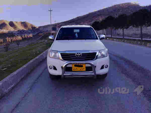 تۆیۆتا هایلۆکس  2013 - 2