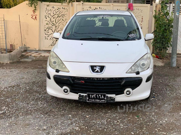 بيجؤ فه ره نسي