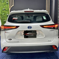 TOYOTA HIGHLANDER HYBRID