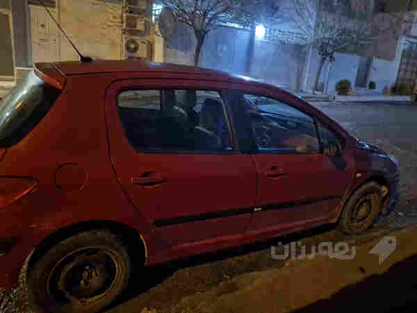سەیارەی بیجۆی 307 گێڕ ئۆتۆماتیک و عادی  - 2
