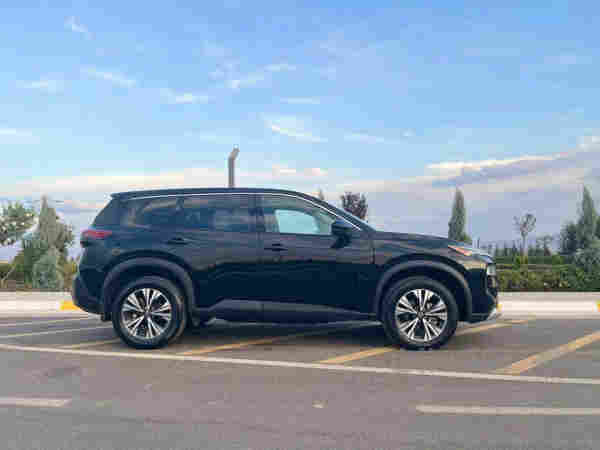 NISSAN (ROGUE) 2021 SV
