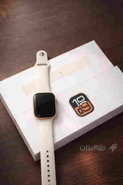 Apple watch Series 10 (46mm) Rose Gold - 2