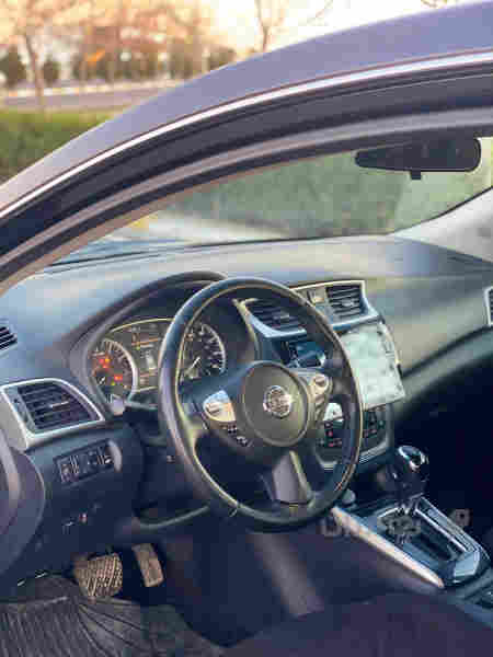 Nissan sentra 2019 sr - 3