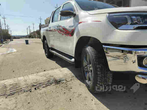 Toyta Hilux 