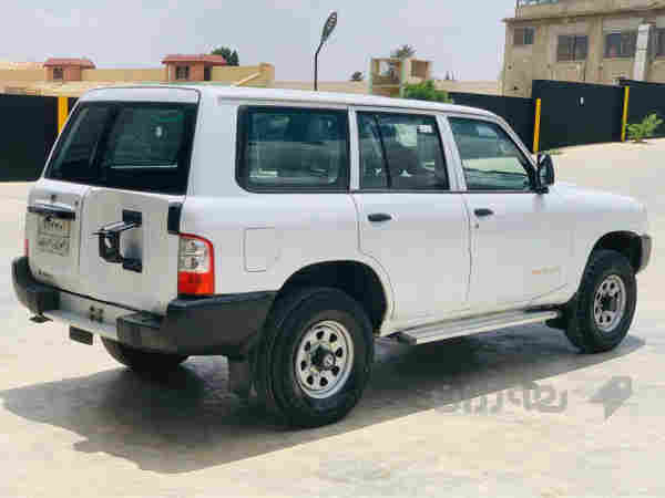 پةترؤل  2001  - 2