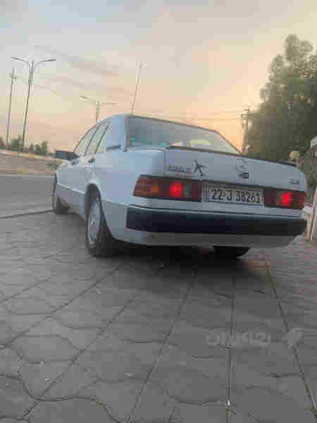 مارسيدس 190موديل 1990 - 2