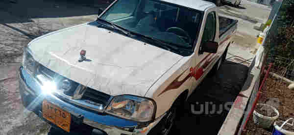 نیسان 2001 - 2