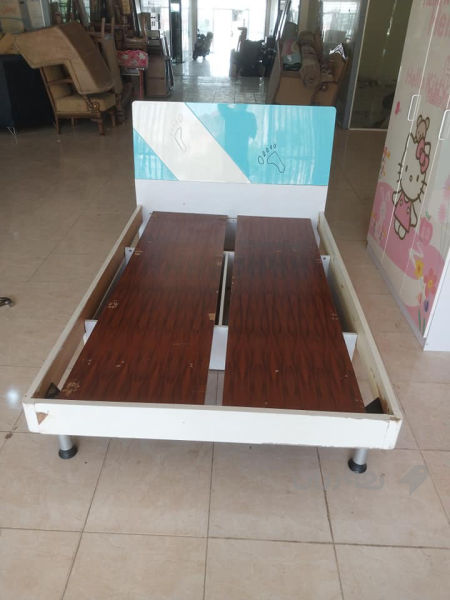 سيسه مى یه ک نه فه ری     
