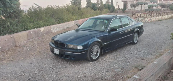 Bmw 2003.728