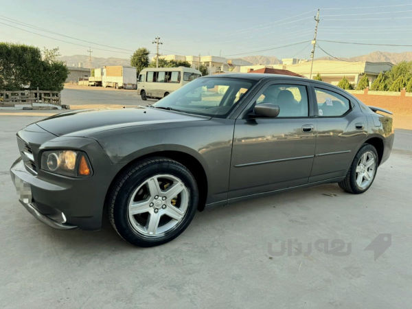 دۆدج چارجەر2010 - 4