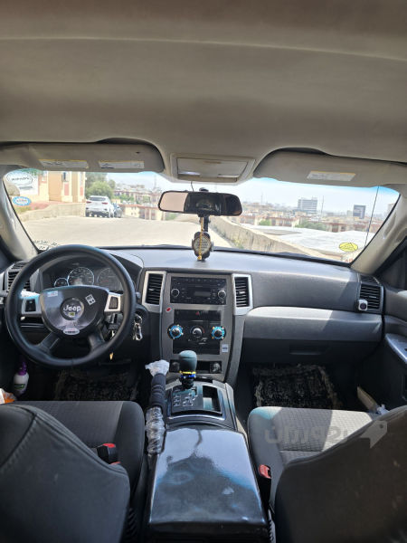 Jeep laredo  - 4