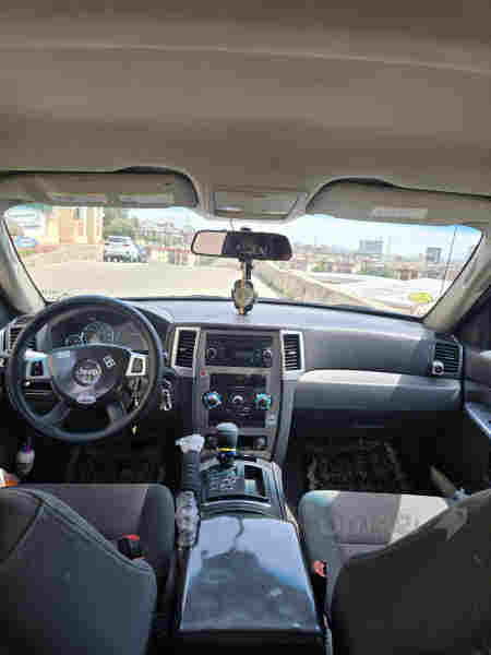 Jeep laredo  - 4