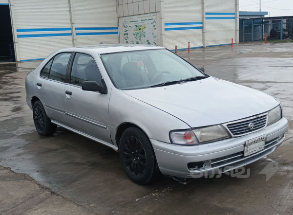 Nissan sunny