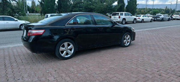 TOYOTA CAMRY 2009    LE - 2