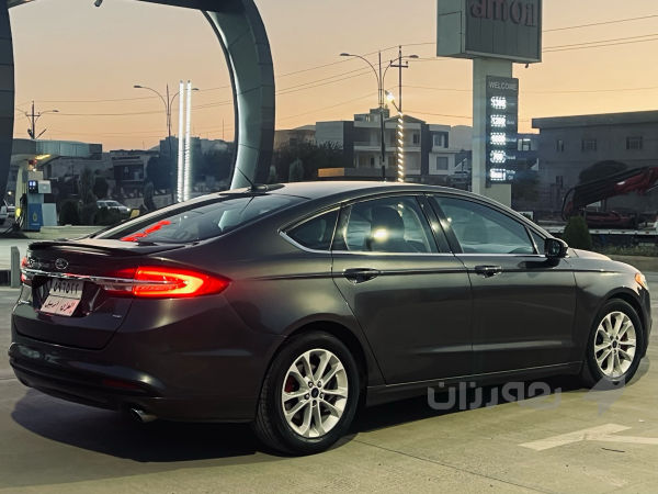 Ford Fusion 2018 - 4