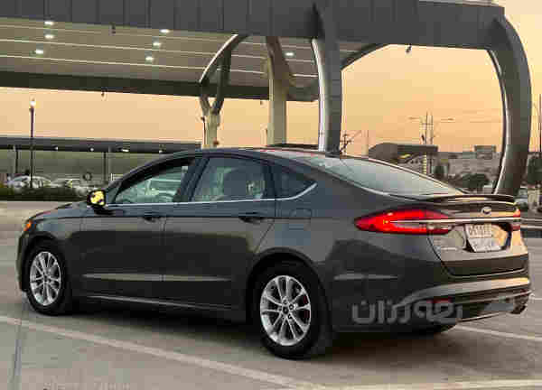 Ford Fusion 2018 - 3