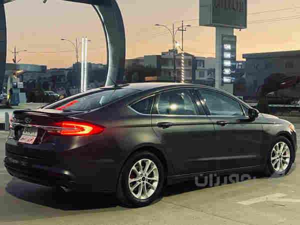 Ford Fusion 2018 - 4