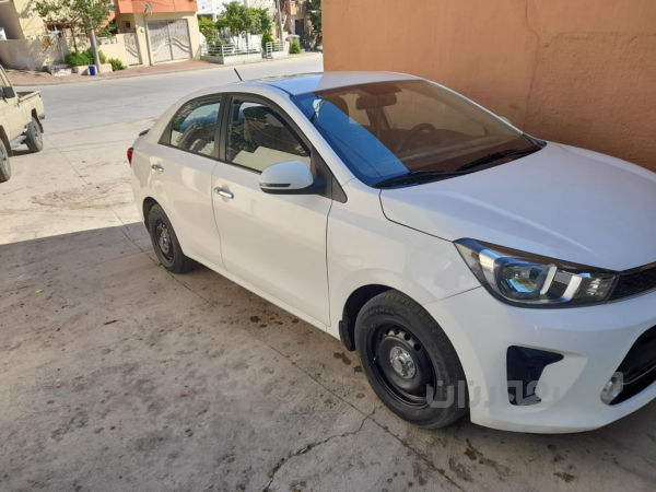Kia Pegas