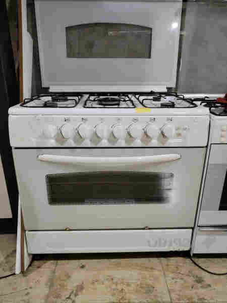 کۆمەڵێک تەباخ بۆ فرۆشتن