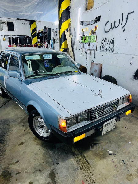 تويوتا كرونا موديل 1982ته بريد ارم بلاستك  - 4