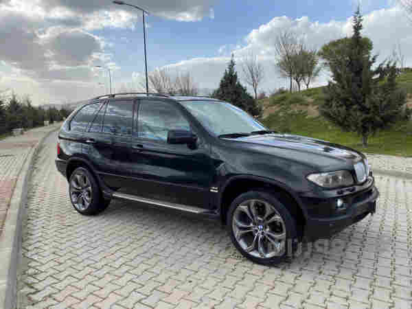 ئەم ئۆتۆمیلە بۆ فرۆشتن BMW  X5 