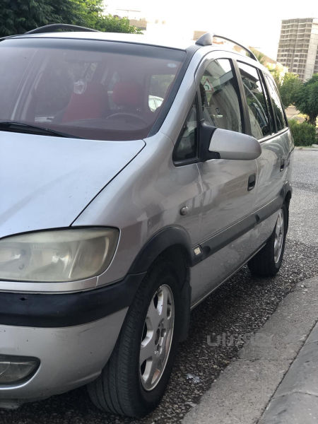 Opel zafira 2002 ABS family 
