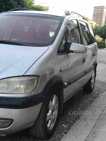 Opel zafira 2002 ABS family 
