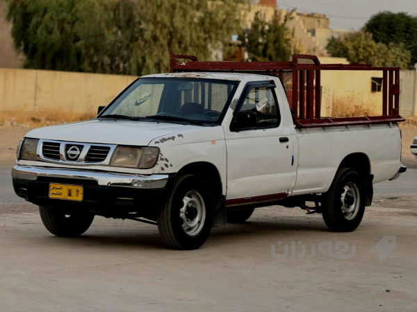 نیسان پیك ئاپ 2001 - 2