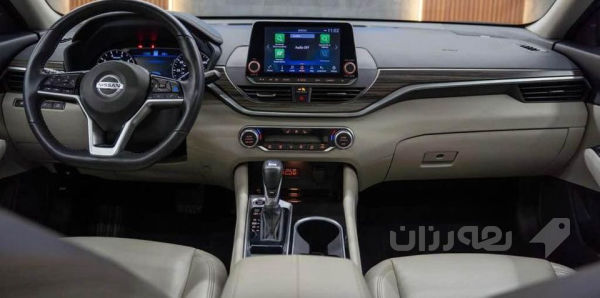 Altima  - 2
