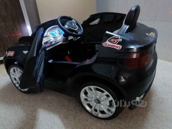 سةيارةي منداڵان شةحنة بۆفرۆشتنة