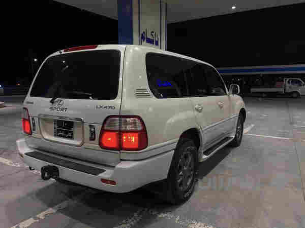 لەگزز LX470 V8 - 3