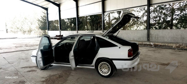 ئۆپڵ ڤیکترا1991 2.0i - 6