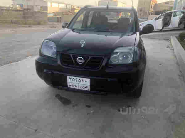 نیسان ئێكستڕاڵ یابانی 2003
