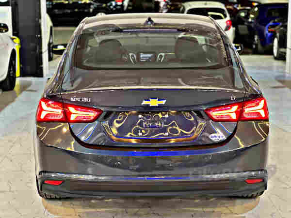 Chevy Malibu LT / 2022