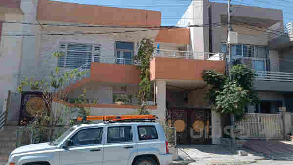 خانووی دووقات بۆ فرۆشتن