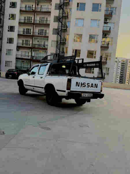 نیسان بیک اپ 2002 - 3