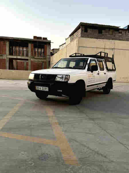 نیسان بیک اپ 2002 - 2