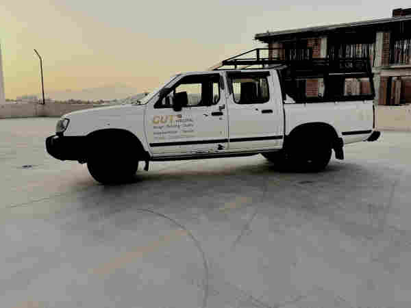 نیسان بیک اپ 2002 - 6
