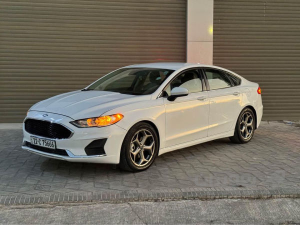 Ford fusion 2019 SE 