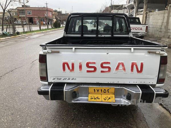 نیسان  - 3