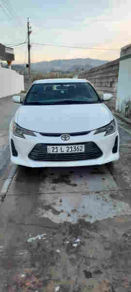 تویۆتا زیلاس 2014