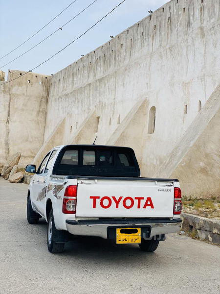 Toyota hilux 2012 - 5