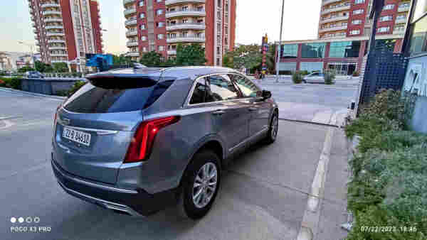 كاديلاك XT5 موديل 2021 - 2