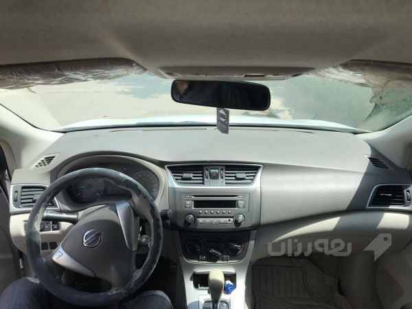 Nissan sentra - 4