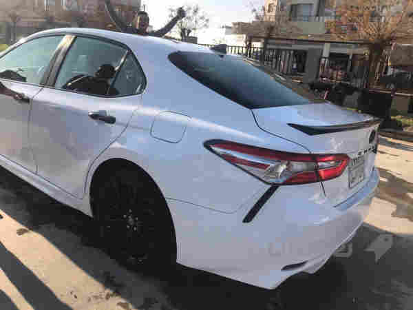 Camry 2020 se black top  - 5