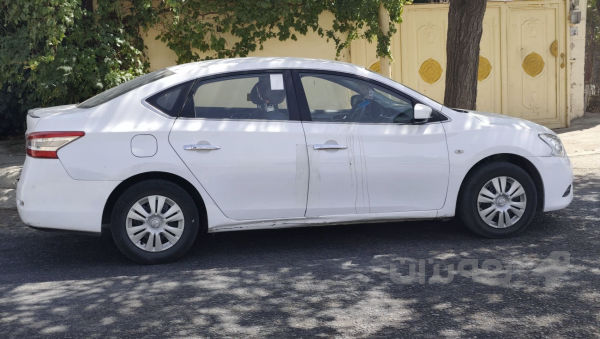 Nissan sentra سێنترا
مۆدێل 2016 خلیجی 
سپی بەفری 
 - 2