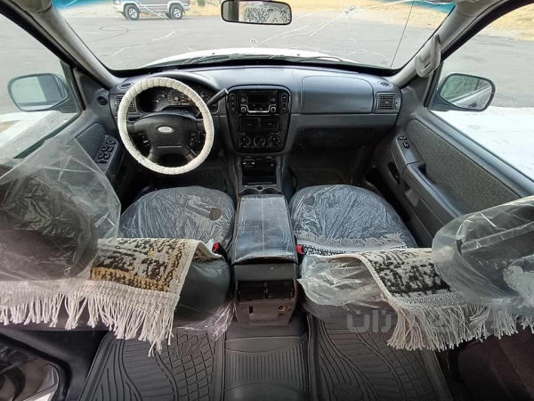 فۆڕت ئێکسپولێرا 2006 تۆماتیک  - 2