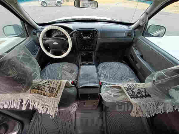 فۆڕت ئێکسپولێرا 2006 تۆماتیک  - 2