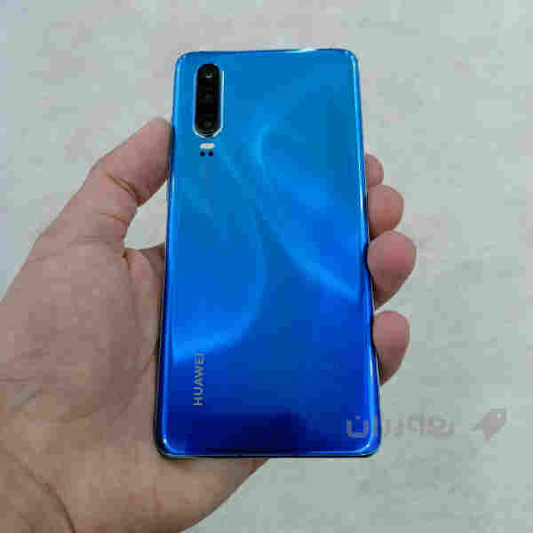 Huawei P30 (بچووک)