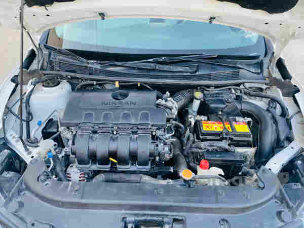 Nissan sentra 2016 - 6